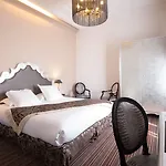 Hotel 81 Deauville