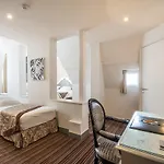 Hotel 81 Deauville